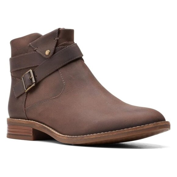 NIB Clarks Collection Women's Camzin Dime Ankle Boots Sz 6.5 Brown Leather - Picture 1 of 8
